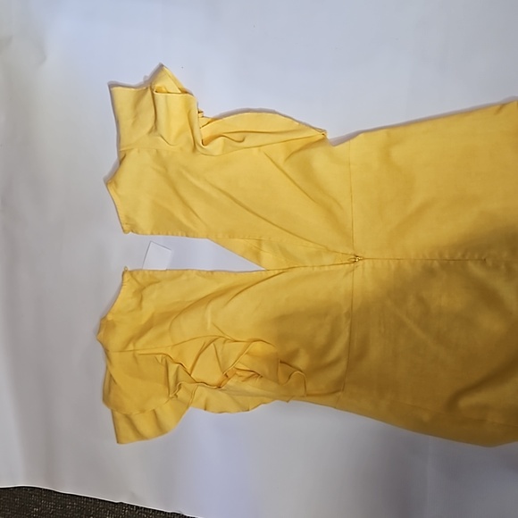 Yellow Linen ruffle dress - Picture 2 of 4